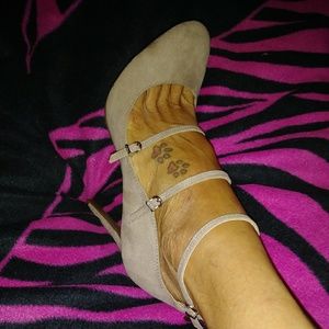 Sam Edelman strappy mary jane heels 8